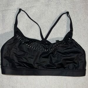 Victoria Sport sports bra